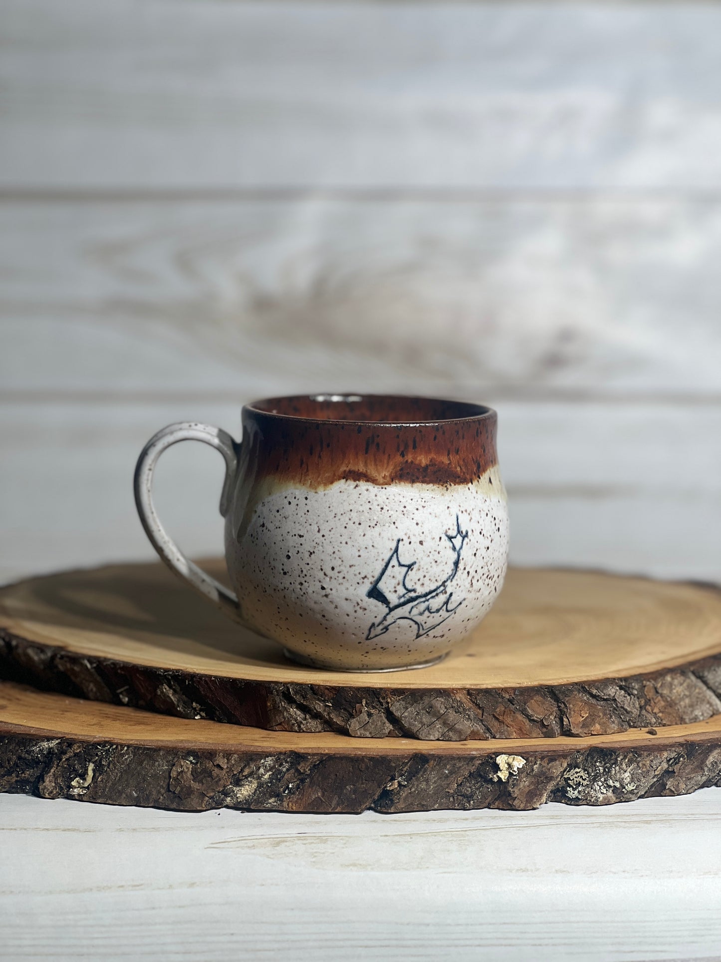 Aotrom Brown dragon mug