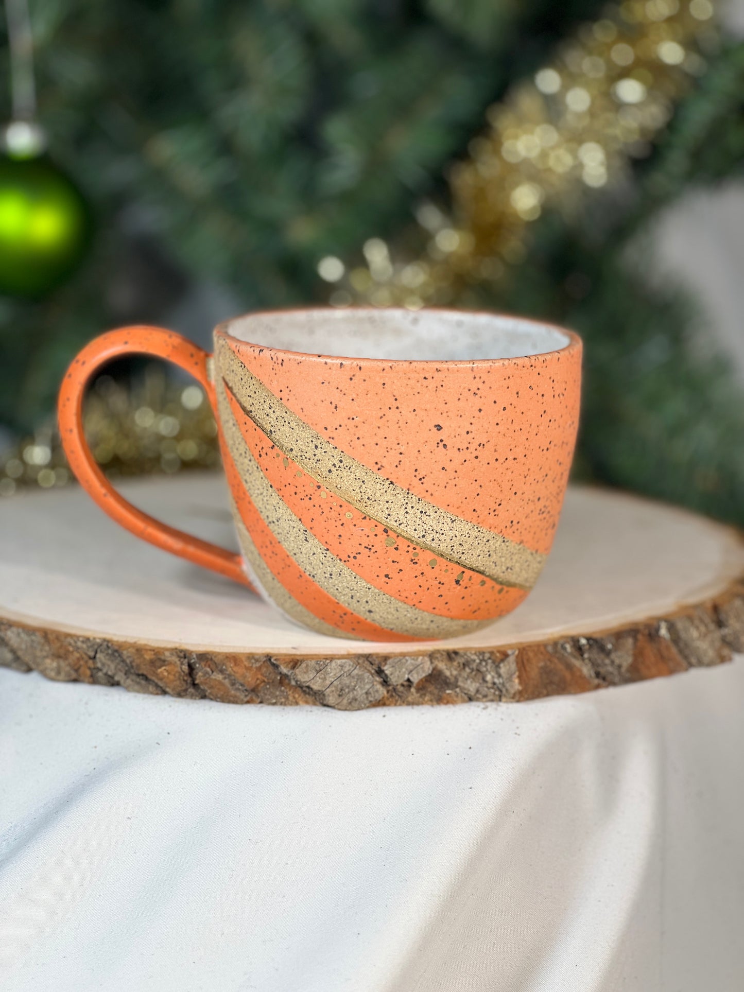 Orange 14 oz speckle mug w gold accent